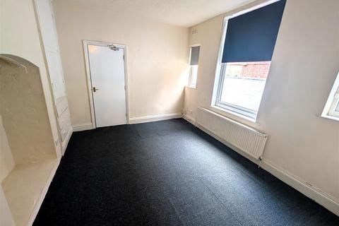 undefined, Sunny Bank, Kingston Upon Hull
