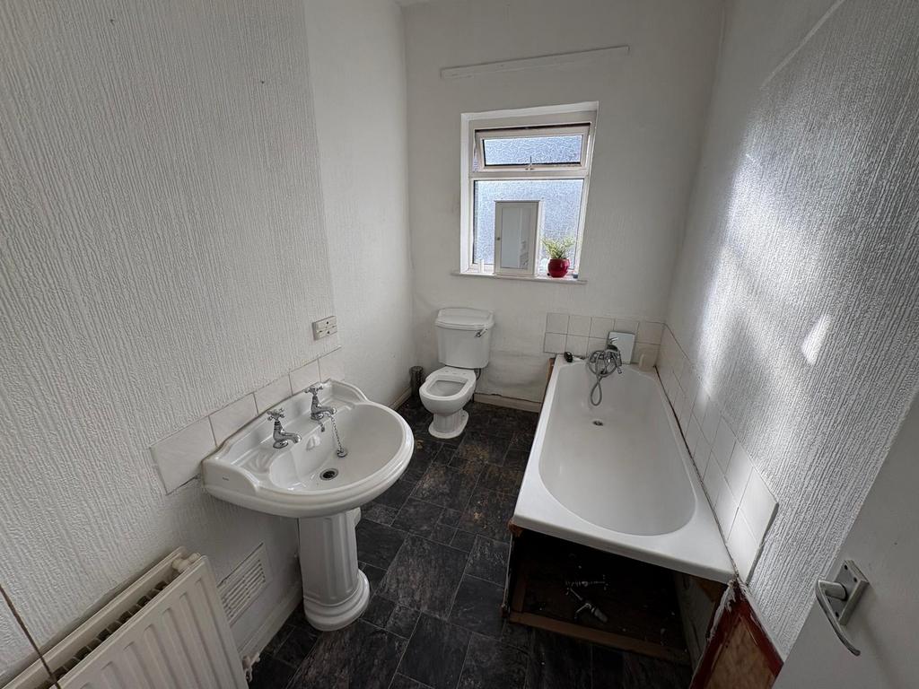 Whats App Image 2025-10-23 at 15.16.24 (5).jpeg