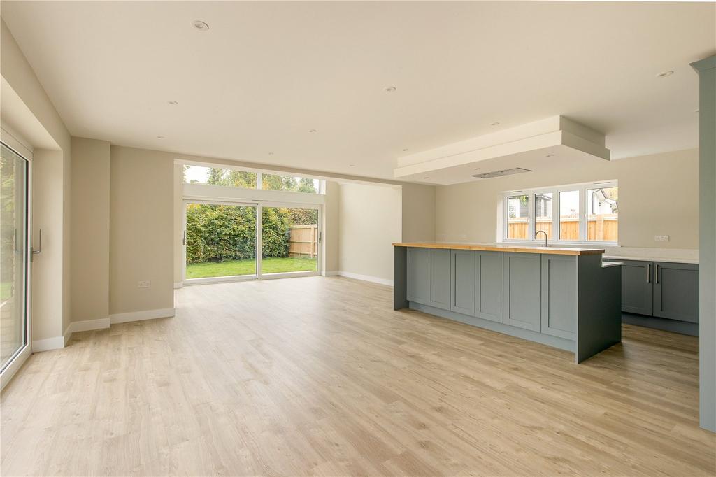 Kitchen/Dining