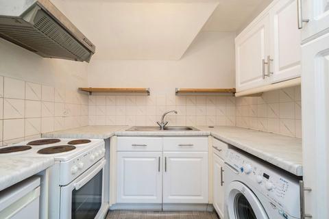 undefined, Orchard Grove, London SE20