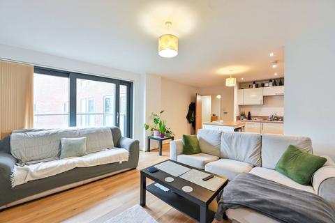 2 bedroom flat to rent, Surrey Quays Road, Canada Water, London, SE16