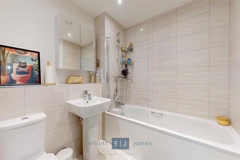 undefined, Epping Gate, Loughton IG10