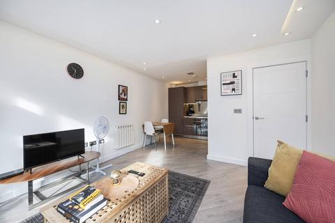 1 bedroom flat to rent, Mile End Road, Stepney, London, E1