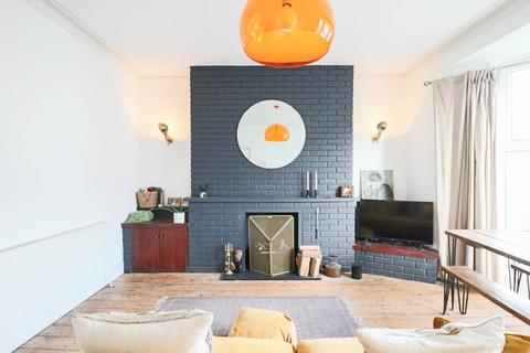 undefined, Mendip Road, Superb First Time Buy - Top Quality