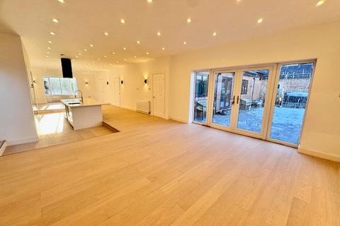 undefined, The Avenue, Ponteland