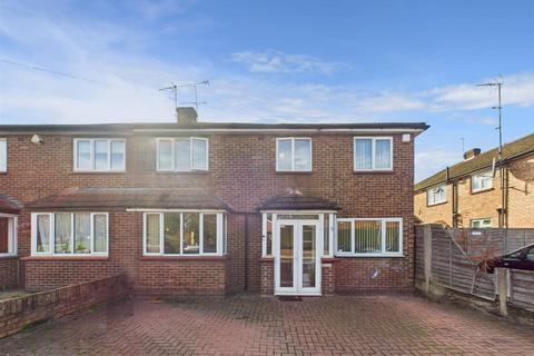 undefined, Maxwell Road, West Drayton UB7