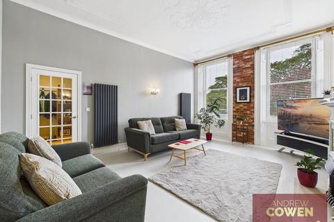 2 bedroom apartment for sale, 9-10 The Crescent, Scarborough YO11