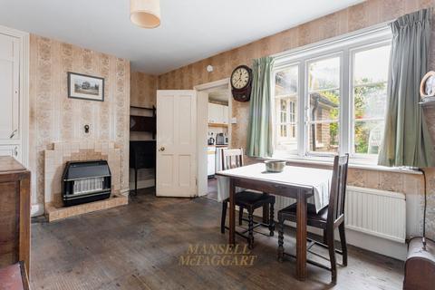 undefined, Ifield Road, Horley RH6
