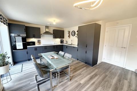 3 bedroom detached house for sale, James Ancaster Avenue, Grantham, NG33