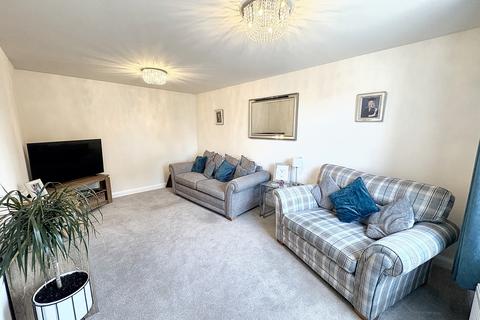 3 bedroom detached house for sale, James Ancaster Avenue, Grantham, NG33