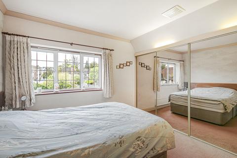 undefined, The Close, Surrey KT14