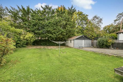 undefined, The Close, Surrey KT14