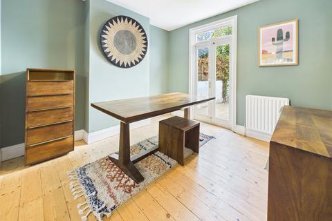 undefined, Grosvenor Road, Twickenham
