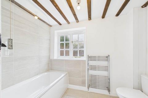 undefined, Tring Road, Wendover