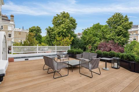 3 bedroom flat to rent, Onslow Gardens, South Kensington, London, SW7