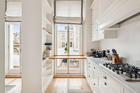 3 bedroom flat to rent, Onslow Gardens, South Kensington, London, SW7