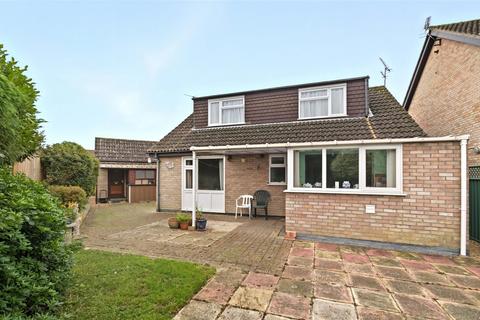 4 bedroom detached bungalow for sale, Pursehouse Way, Diss IP22