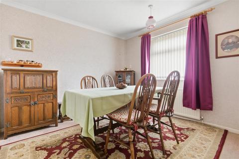 4 bedroom detached bungalow for sale, Pursehouse Way, Diss IP22