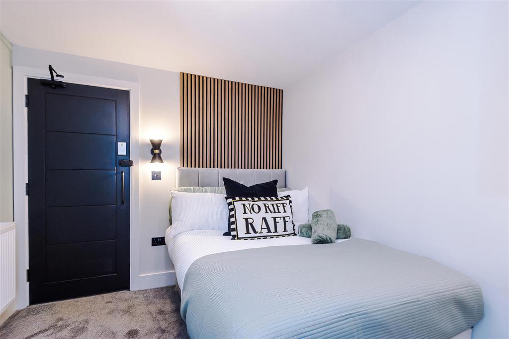 459 Rochdale Old Road-HMO-131.JPG