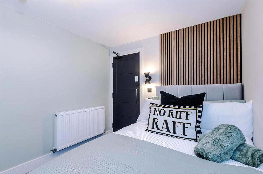 459 Rochdale Old Road-HMO-134.JPG