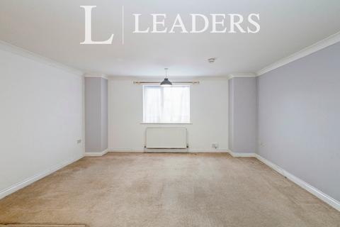 2 bedroom flat to rent, Chardan Court, 173 Southwood Road, PO11