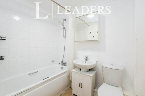 2 bedroom flat to rent, Chardan Court, 173 Southwood Road, PO11
