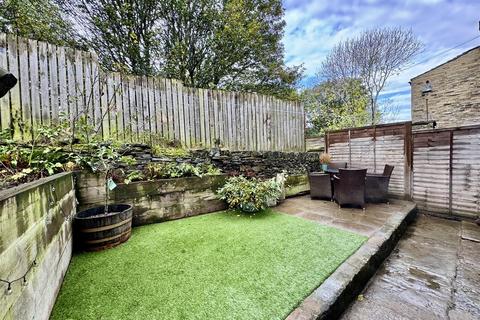 undefined, Almondbury Bank, Almondbury, Huddersfield, HD5 8EX