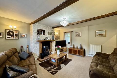 2 bedroom end of terrace house for sale, Almondbury Bank, Almondbury, Huddersfield, HD5 8EX