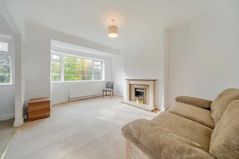undefined, New Adel Lane, Leeds, West Yorkshire, LS16