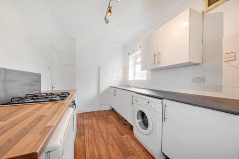 undefined, New Adel Lane, Leeds, West Yorkshire, LS16