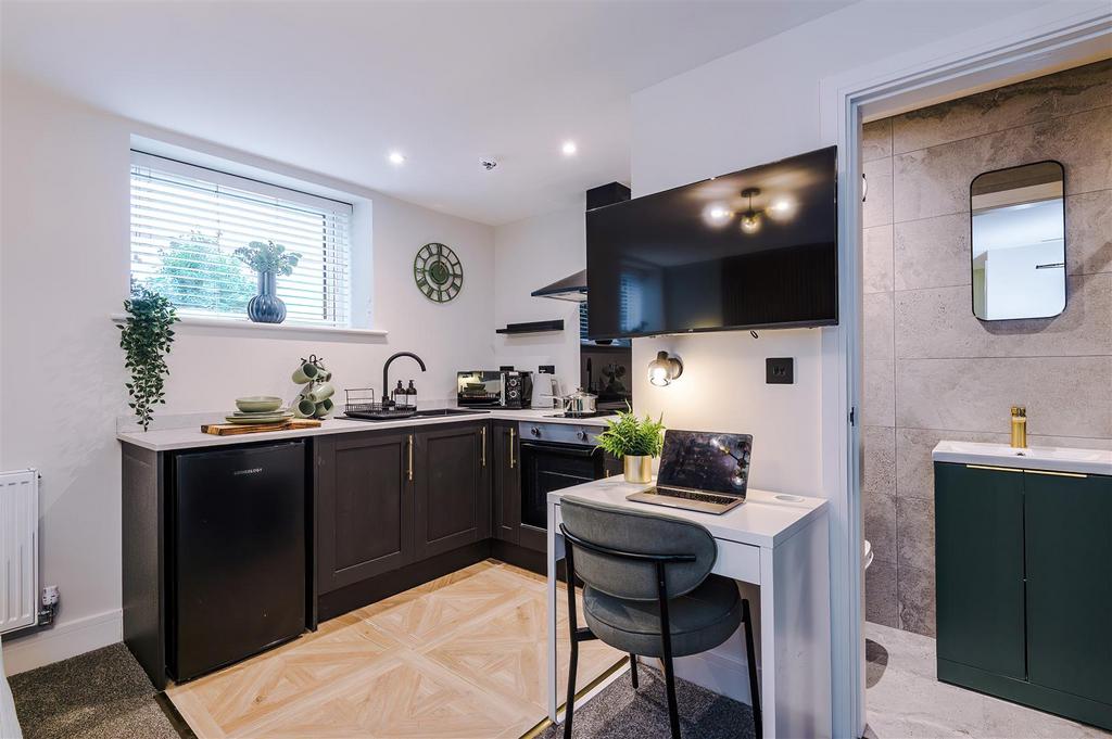 459 Rochdale Old Road-HMO-70.JPG