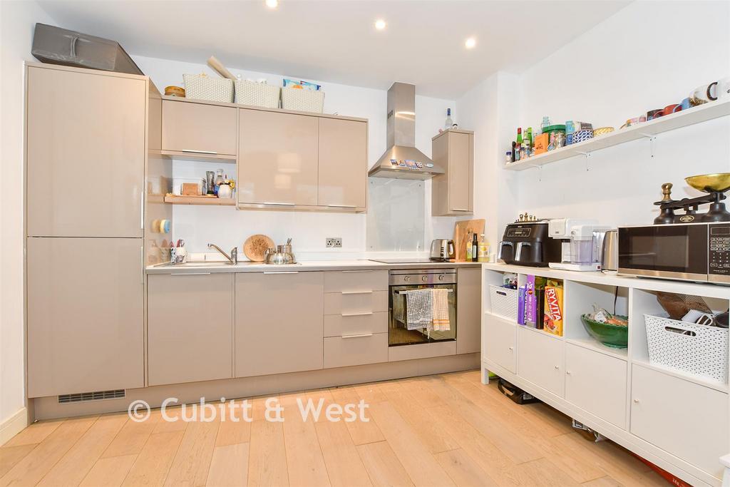 Lounge/Kitchen