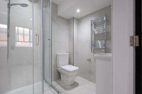 6 bedroom house to rent, Avondale Street, Lincolnshire LN2