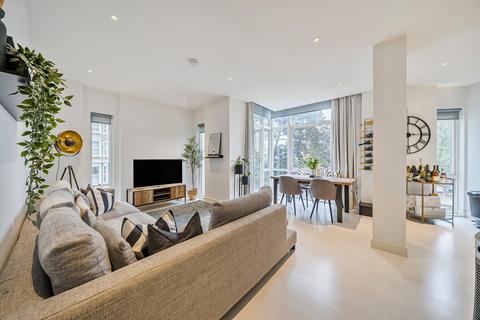 Middleton Way, London