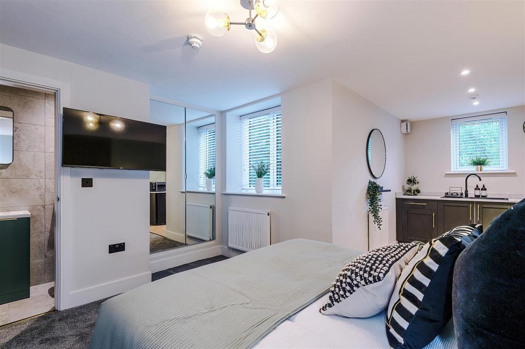 459 Rochdale Old Road-HMO-29.JPG