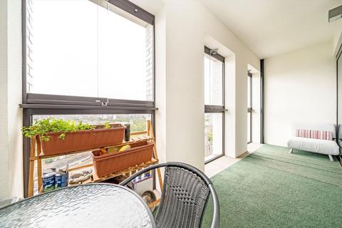 2 bedroom flat for sale, Blackfriars Road, London SE1