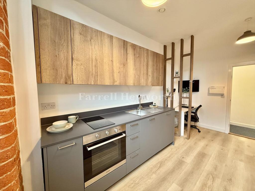 Flat 1 kitchen