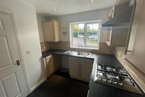 2 bedroom end of terrace house for sale, Erringtons Close, Oadby, Leicester