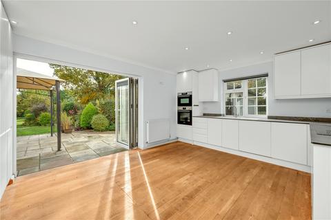 4 bedroom detached house to rent, Bracknell Road, Brock Hill, Warfield, Bracknell, RG42