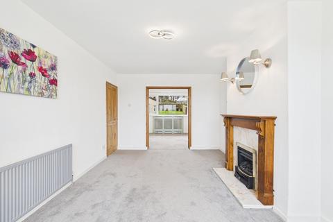 3 bedroom semi-detached house to rent, Craven Avenue, Silsden, BD20