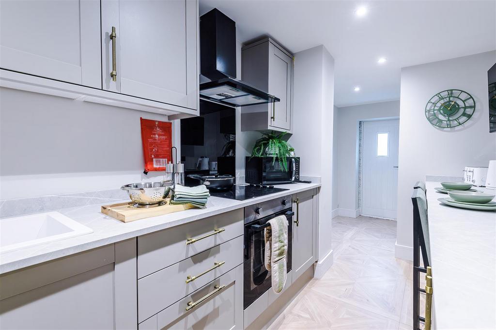 459 Rochdale Old Road-HMO-149.JPG