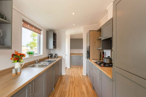 2 bedroom park home for sale, Clacton on Sea