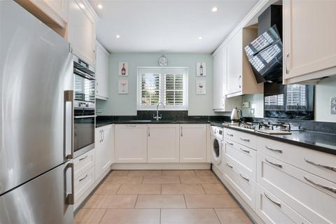 undefined, Osprey Drive, Epsom