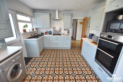 undefined, Silverstream Drive, Hakin, Milford Haven