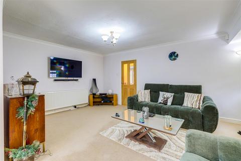 undefined, Christina Crescent, Cinderhill NG6