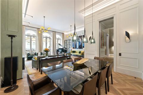 4 bedroom duplex for sale, De Vere Gardens, London, W8