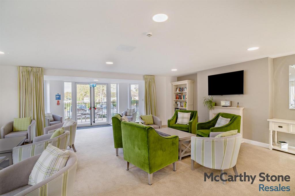 8667746-interior21-800.jpg