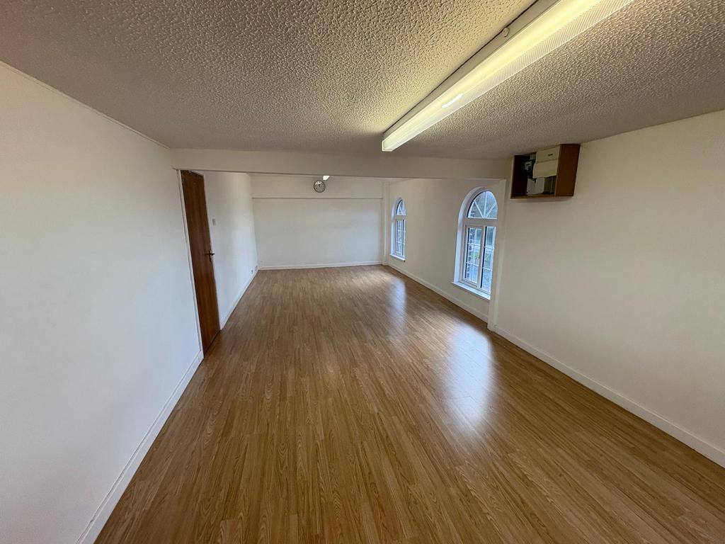 Whats App Image 2025-10-23 at 17.27.44 (3).jpeg