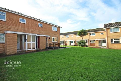 2 bedroom apartment for sale, Kilmory Place,  Blackpool, FY2
