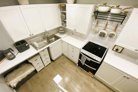 2 bedroom terraced house for sale, 110 Stoneswood Road, Delph OL3 5DZ